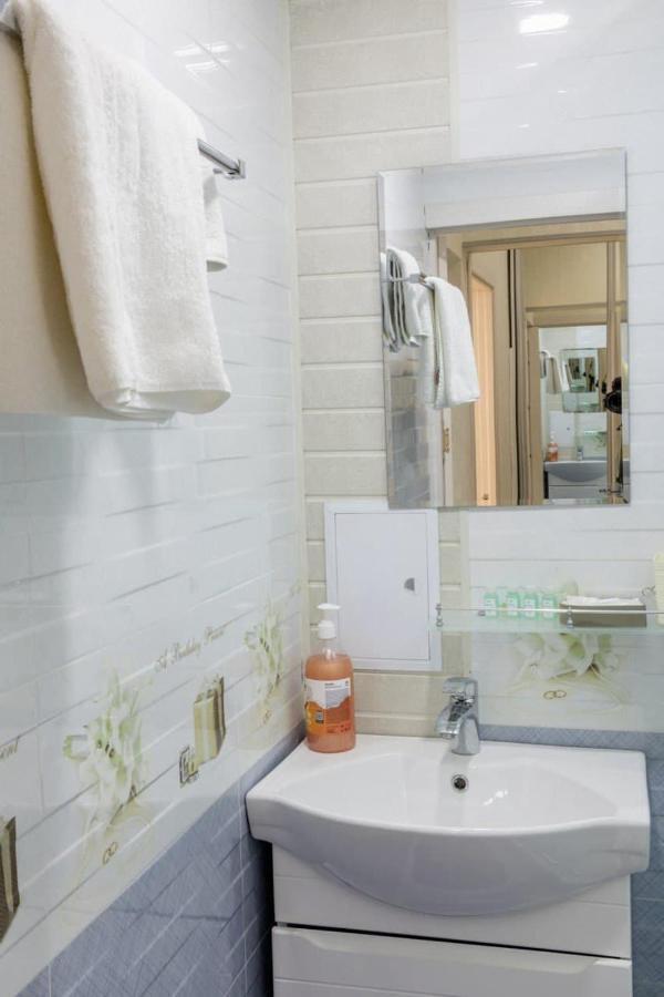 Metro Aybek Center Of Tashkent Comfort 1 Bedroom And Hall Экстерьер фото